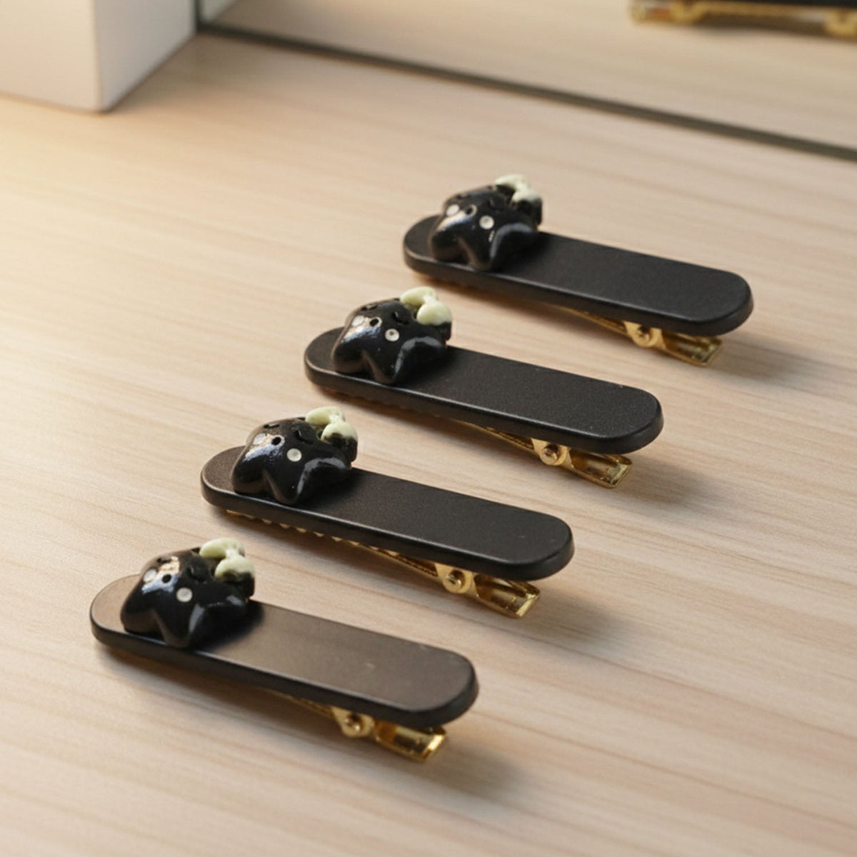 Detail of the matte finish texture on cat hair clip