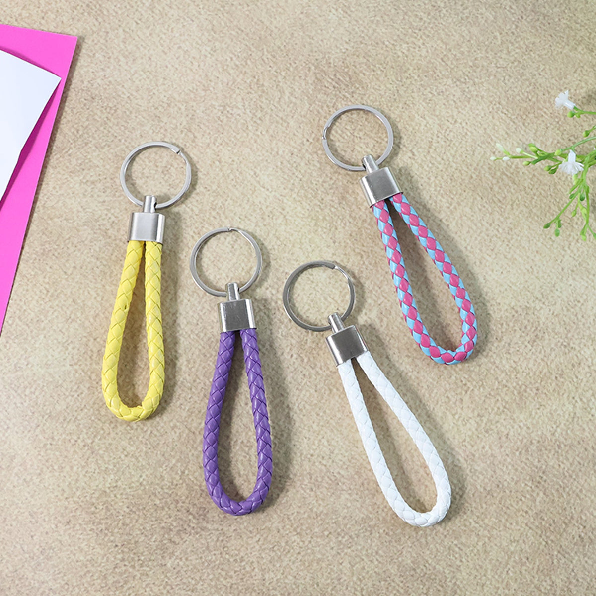 Braided Loop Keychain Set – Stylish 4-Piece Key Organizer